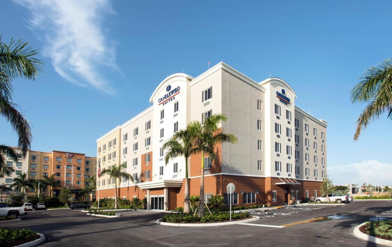 Candlewood Suites - Miami Exec Airport - Kendall By Ihg Country Walk Eksteriør bilde